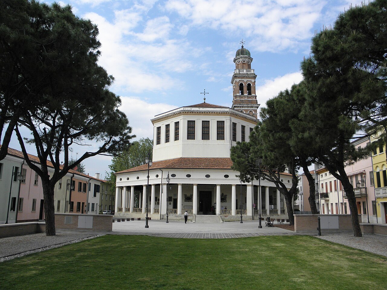 Tempio della Beata Vergine del Soccorso, La Rotonda (Rovigo)